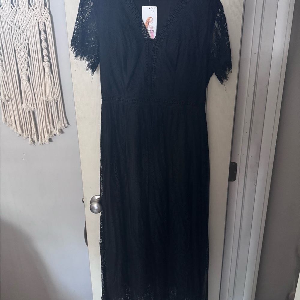 Black pretty garden lace Maxi Gown